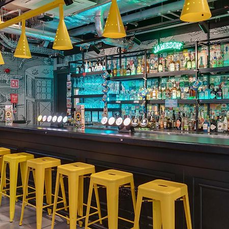 Clink I Lar Hostel Дъблин Екстериор снимка